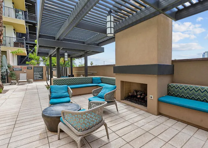 Boulevard Modern Roosevelt Row 2br Pool Gym 5 Apartment Phoenix