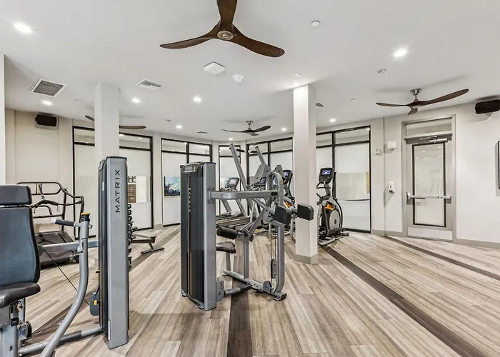 Boulevard Modern Roosevelt Row 2br Pool Gym 5 * Phoenix